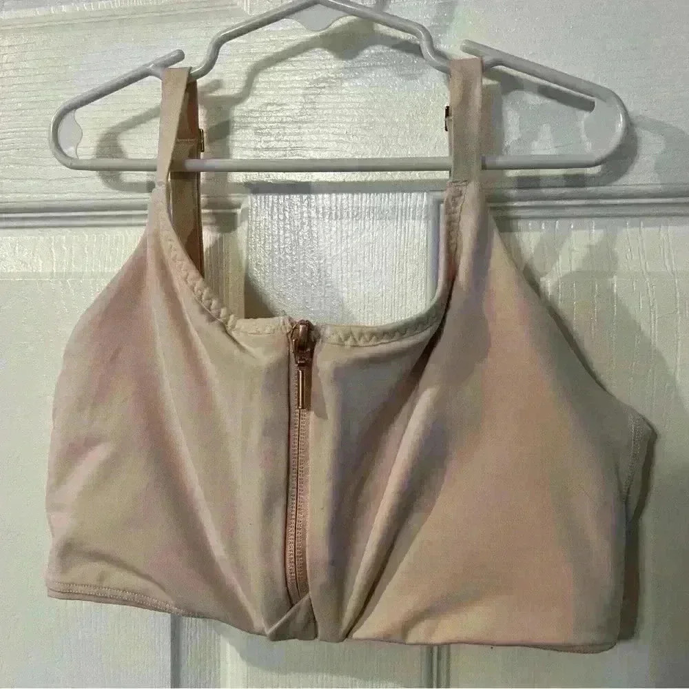 Athleta Empower Daily Bra - Picture 2 of 7